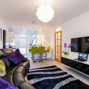 https://salisbury-apartment.belfasthotelsireland.com